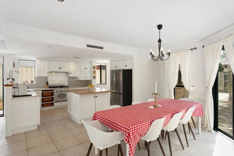 Newly Renovated Home Steps From Sorrento Beach - Accommodation Kalgoorlie 3