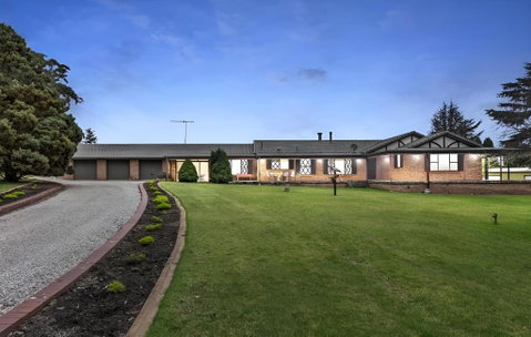 Mountain Culture Farm Stay - Pet Friendly - Accommodation Kalgoorlie 0