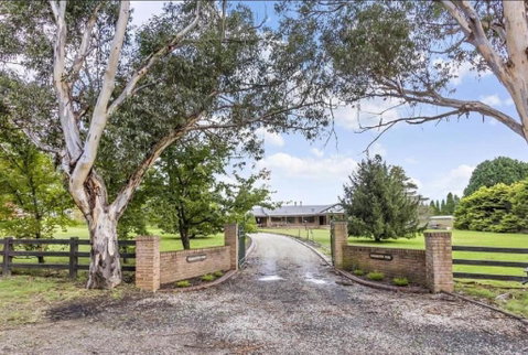 Mountain Culture Farm Stay - Pet Friendly - Accommodation Kalgoorlie 1