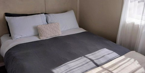 Mt Lyell (Back Cabin) - Accommodation Kalgoorlie 1
