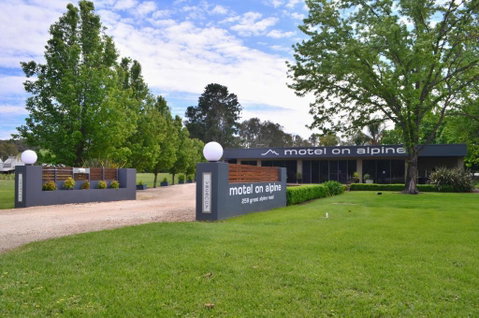 Myrtleford Motel On Alpine - Accommodation Kalgoorlie 1