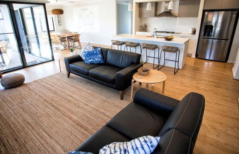 NAUTILUS - Accommodation Kalgoorlie 0