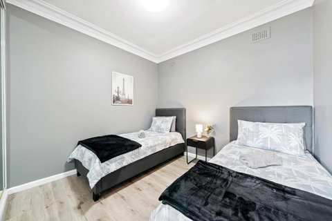 New 2 Bedroom House 500m To Mall With Free Parking - Accommodation Kalgoorlie 3