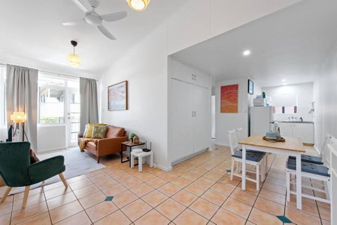 New Farm Nest- 2Bed 1Bath Balcony - Accommodation Kalgoorlie 0