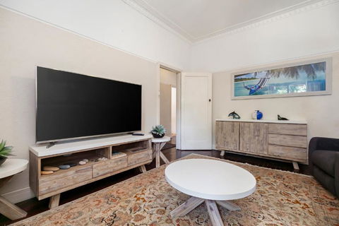 North Beach Cottage By Swan Bnb Management - Accommodation Kalgoorlie 0