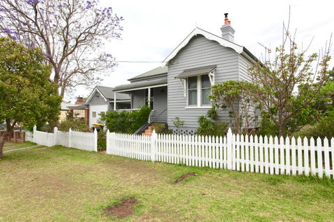 Nowra Beauty - Accommodation Kalgoorlie 1