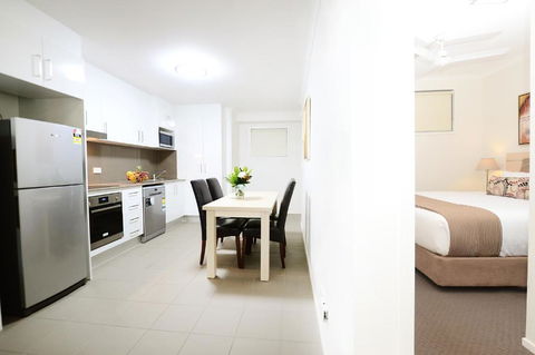 Oaks Moranbah Suites - Accommodation Kalgoorlie 3