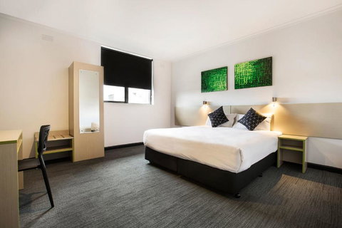 Nightcap At St Albans Hotel - Accommodation Kalgoorlie 0