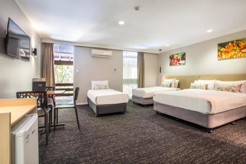 Nightcap At The Ranch Hotel - Accommodation Kalgoorlie 2