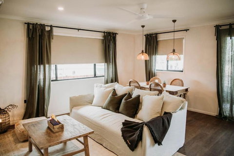 Olive Grove Winton - Accommodation Kalgoorlie 0