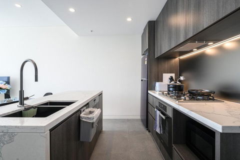 Olympic Park Stylish Apt With Gym Pool Good View - Accommodation Kalgoorlie 3