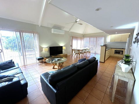 Osprey Holiday Village Unit 117 - Accommodation Kalgoorlie 3