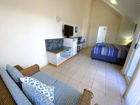 Osprey Holiday Village Unit 201 1 Bedroom - Accommodation Kalgoorlie 2