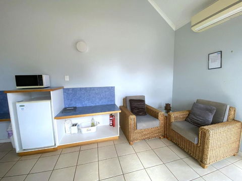 Osprey Holiday Village Unit 222 1 Bedroom - Accommodation Kalgoorlie 3
