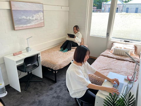 Ozi Village Cardigan - Accommodation Kalgoorlie 0