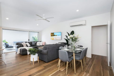 Park Avenue Terrace House Sleeps 9 - Accommodation Kalgoorlie 2