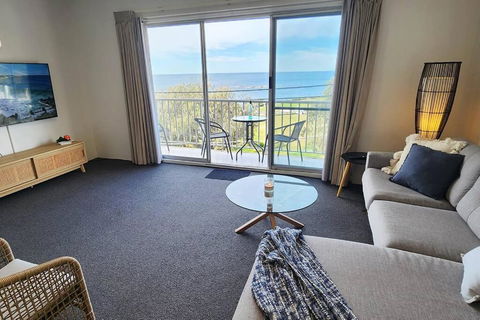 Penthouse Apartment Ocean Views - Accommodation Kalgoorlie 1