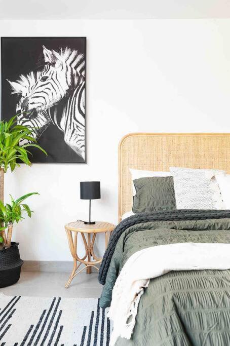 PERFECT STAY 2MIN By WALK TO THE BEACH FREE PARKING - Accommodation Kalgoorlie 2