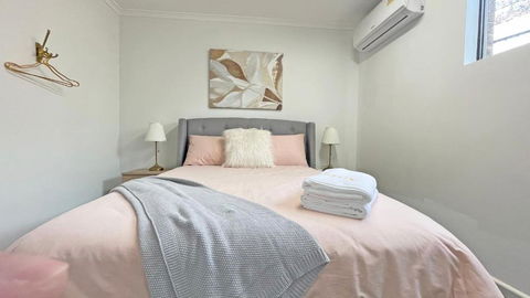Pet Friendly Well-appointed 3BM Retreat Parking Netflix - Accommodation Kalgoorlie 2