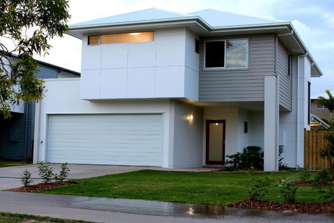 Petrie Beach Holiday Home - Accommodation Kalgoorlie 0