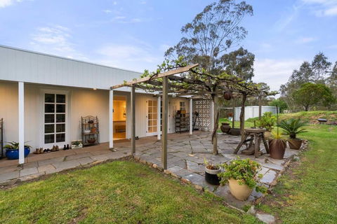 Piambong House - Accommodation Kalgoorlie 1