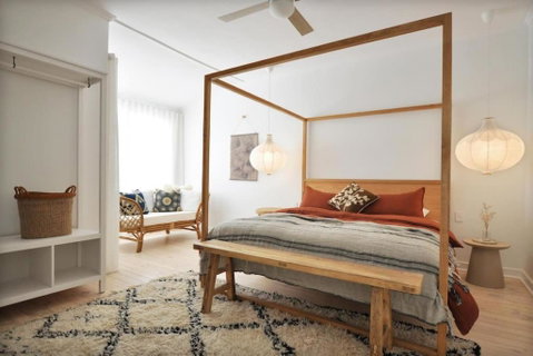Pine At Arlos Glenelg South - Accommodation Kalgoorlie 1