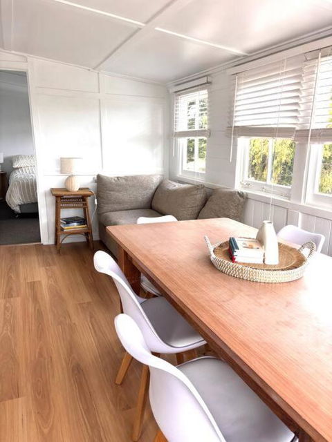 Pine Cottage - Accommodation Kalgoorlie 1