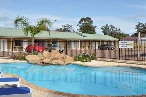 Pinjarra Resort - Accommodation Kalgoorlie 1