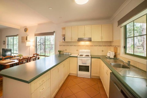 Pinnacle Retreat - Accommodation Kalgoorlie 1