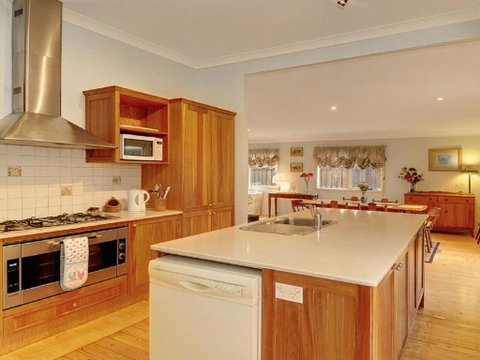 Plum Tree Cottage - Accommodation Kalgoorlie 3
