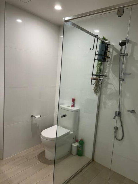 Plush Apartment On Mort - Accommodation Kalgoorlie 1