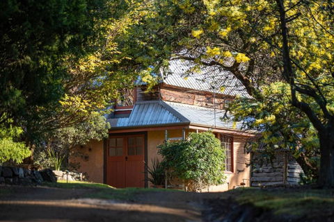 Poets Ode Featuring The Donkey Shed Theatre - Accommodation Kalgoorlie 0