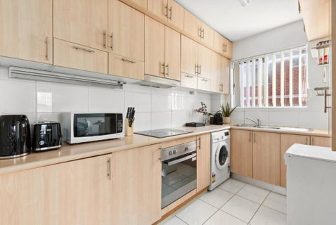Polished 2-Bed Unit In The Heart Of Parramatta - Accommodation Kalgoorlie 2