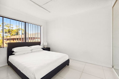 Polished 2-Bed Unit In The Heart Of Parramatta - Accommodation Kalgoorlie 3