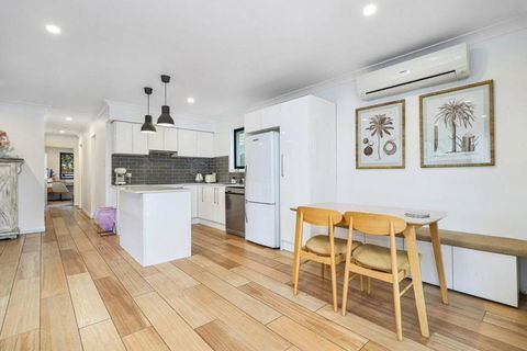 Pool House Hideaway - Accommodation Kalgoorlie 3