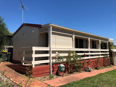 Portarlington Holiday Apartment - Accommodation Kalgoorlie 0