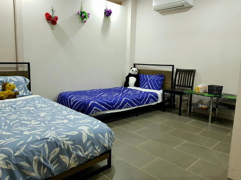 Quiet 2 Bedroom Farm House - Accommodation Kalgoorlie 3