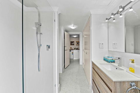 Prime Perth Apartment - Accommodation Kalgoorlie 2