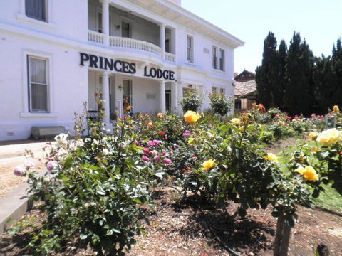 Princes Lodge Motel - Accommodation Kalgoorlie 0