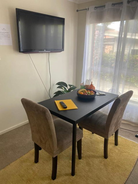 Private Room With Ensuite And Parking Close To Wollongong CBD - Accommodation Kalgoorlie 1