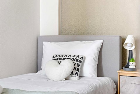 Private Single Room - Conveniently Located At Glebe - Shared Bathroom - Accommodation Kalgoorlie 1
