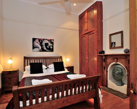 Pure Gold - Heritage 2 Bedroom Terraced Cottage - Accommodation Kalgoorlie 3