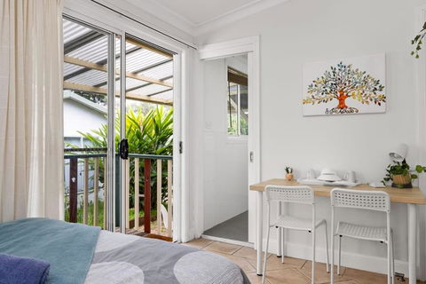 Quadruple Ensuite Room - Nearby Stations & Shops - Accommodation Kalgoorlie 3