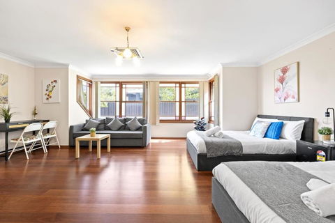Quadruple Room W Ensuite In Gordon Near Train & Bus - Accommodation Kalgoorlie 3