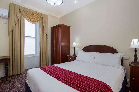 Quality Hotel Bentinck - Accommodation Kalgoorlie 1