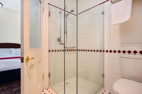 Quality Hotel Bentinck - Accommodation Kalgoorlie 2