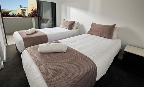 Quattro On Young - Accommodation Kalgoorlie 1