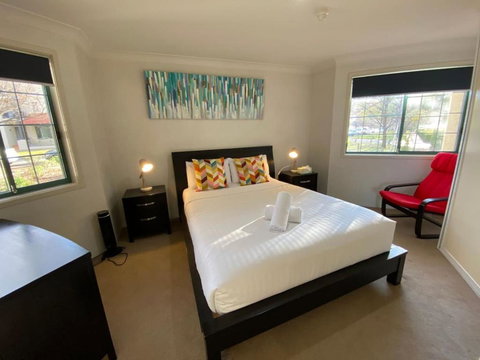 Quiet 2 Bedroom Apt In The Heart Of Old Kingston - Accommodation Kalgoorlie 2