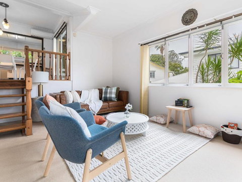 Quiet 4BR Haven Home With Green Surroundings - Accommodation Kalgoorlie 3