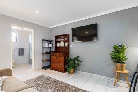 Quiet & Comfy - Accommodation Kalgoorlie 2